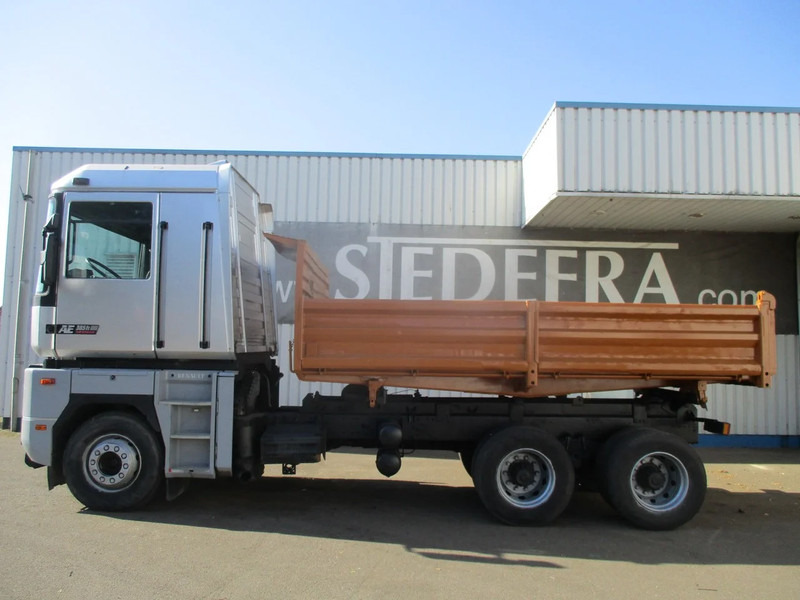 Renault Magnum AE 385 TI , 6x4, 3 Way Tipper ,Manual , Airco ,Spring suspension - Tipper: picture 2 Renault Magnum AE 385 TI , 6x4, 3 Way Tipper ,Manual , Airco ,Spring suspension - Tipper: picture 2