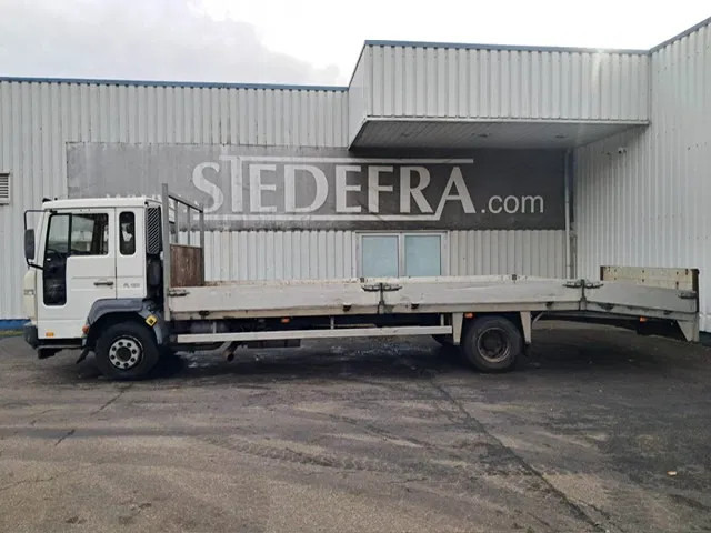 Volvo FL6-07 , Plateau / Car Transporter, Spring Suspension - Autotransporter truck: picture 2 Volvo FL6-07 , Plateau / Car Transporter, Spring Suspension - Autotransporter truck: picture 2