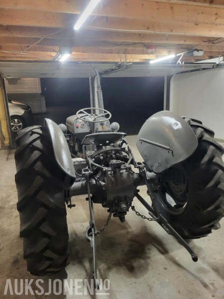 1954 Gråtass traktor - Farm tractor: picture 3 1954 Gråtass traktor - Farm tractor: picture 3