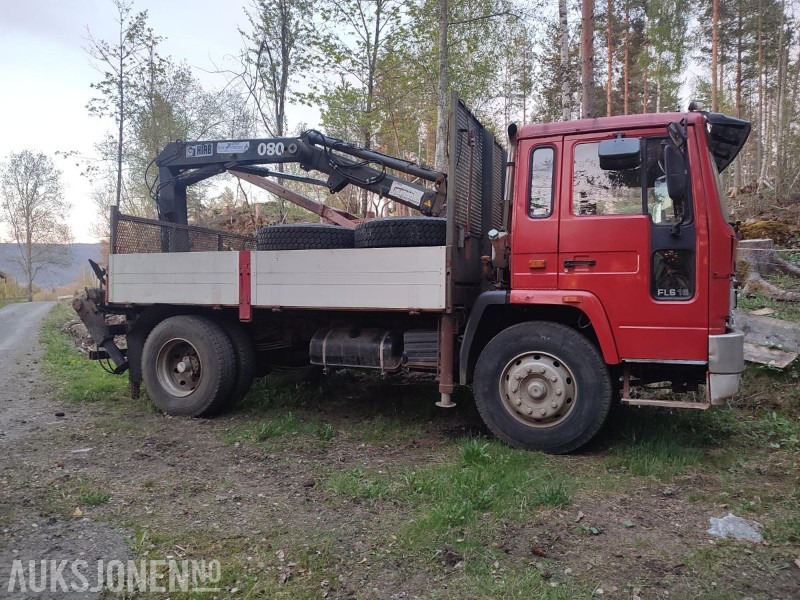 1986 Volvo FL616 4x2 Lastebil med kran Mannskapskurv Vinterdekk REPARASJONSOBJEKT - Crane truck: picture 4 1986 Volvo FL616 4x2 Lastebil med kran Mannskapskurv Vinterdekk REPARASJONSOBJEKT - Crane truck: picture 4