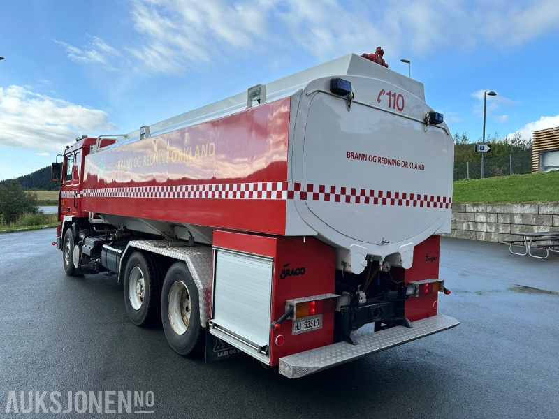 1988 Volvo F12 Brannbil / Tankbil - Motorredskap - Fire truck: picture 3 1988 Volvo F12 Brannbil / Tankbil - Motorredskap - Fire truck: picture 3