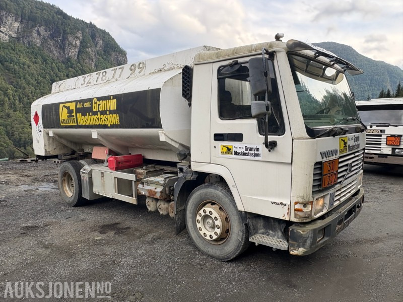 1996 Volvo FL 7 285 - Registrert på sorte skilt - Tank truck: picture 2 1996 Volvo FL 7 285 - Registrert på sorte skilt - Tank truck: picture 2