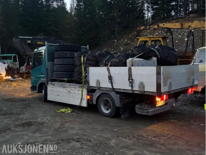 1998 Mercedes-Benz Atego 815/36 - Dropside/ Flatbed truck: picture 4 1998 Mercedes-Benz Atego 815/36 - Dropside/ Flatbed truck: picture 4