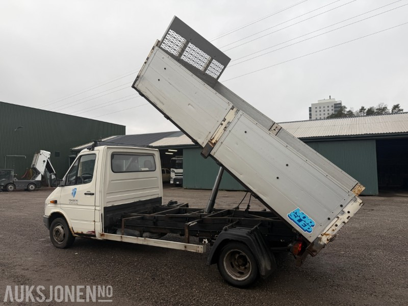 2001 MERCEDES-BENZ 412 D /40 tippbil - hengerfeste - 241444km - Tipper: picture 3 2001 MERCEDES-BENZ 412 D /40 tippbil - hengerfeste - 241444km - Tipper: picture 3