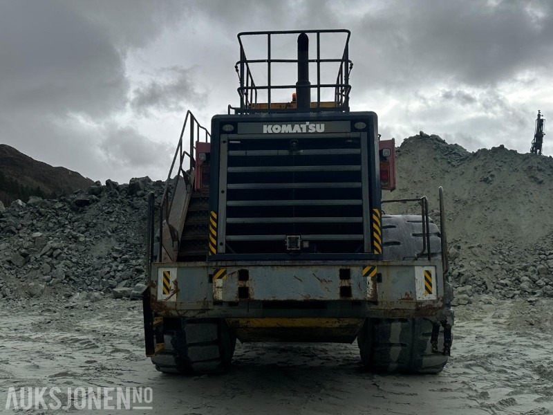 2003 Komatsu WA800-3 Hjullaster med 11 m3 skuffe - Spakstyring- Sertifisert til mai 2026 - Wheel loader: picture 4 2003 Komatsu WA800-3 Hjullaster med 11 m3 skuffe - Spakstyring- Sertifisert til mai 2026 - Wheel loader: picture 4