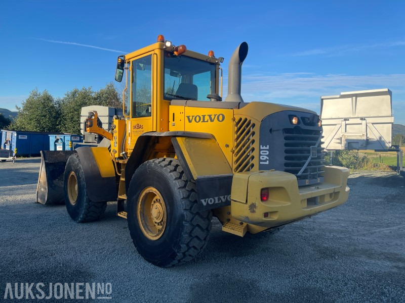 2003 Volvo L90E HJULLASTER - 3/4 FUNKSJON - NYLIG SERTIFISERT OG TATT SERVICE - Wheel loader: picture 3 2003 Volvo L90E HJULLASTER - 3/4 FUNKSJON - NYLIG SERTIFISERT OG TATT SERVICE - Wheel loader: picture 3
