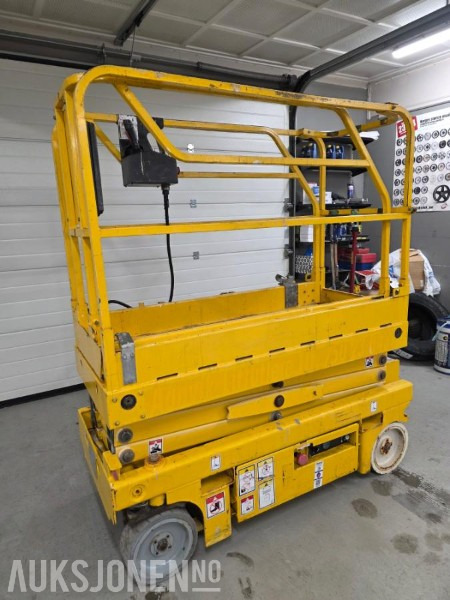 2005 Haulotte Optimal 8 sakselift - Aerial platform: picture 1 2005 Haulotte Optimal 8 sakselift - Aerial platform: picture 1