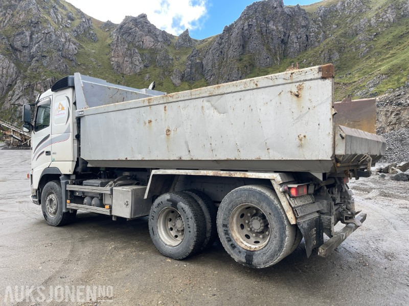 2005 Volvo FH12 6X2 *Sentralsmøring* Eu godkjent til 21.04.2026* - Tipper: picture 4 2005 Volvo FH12 6X2 *Sentralsmøring* Eu godkjent til 21.04.2026* - Tipper: picture 4