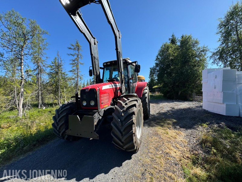 2006 Massey Ferguson 7480 frontlaster Rotorbjelke Hydraulisk utskyvbar krok Brøyteplate eu ok 04.2027 - Farm tractor: picture 1 2006 Massey Ferguson 7480 frontlaster Rotorbjelke Hydraulisk utskyvbar krok Brøyteplate eu ok 04.2027 - Farm tractor: picture 1