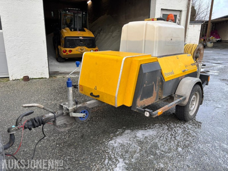 2009 RIONED UNIJET P-41 SPYLEVOGN / HØYTRYKKSVASKER. HONDA GX 670. - Construction equipment: picture 1 2009 RIONED UNIJET P-41 SPYLEVOGN / HØYTRYKKSVASKER. HONDA GX 670. - Construction equipment: picture 1