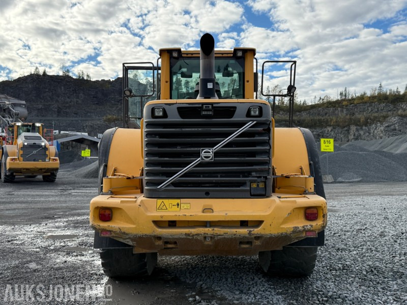 2010 Volvo L180F hjullaster med skuffe / Spakstyring - Wheel loader: picture 4 2010 Volvo L180F hjullaster med skuffe / Spakstyring - Wheel loader: picture 4