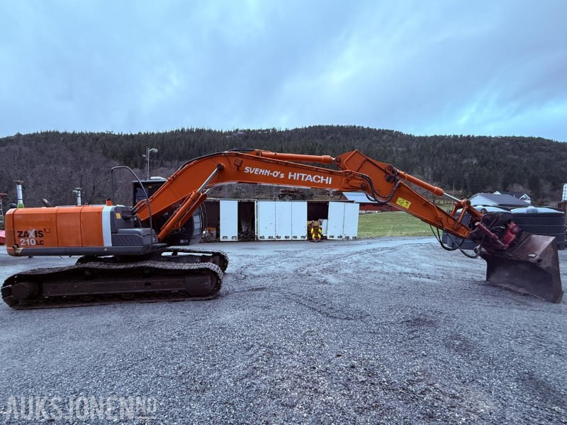 2011 Hitachi ZX210 LC-3 beltegraver KUN 8475 timer - GPS, RT80 Rototilt, Sentralsmøring - Excavator: picture 3 2011 Hitachi ZX210 LC-3 beltegraver KUN 8475 timer - GPS, RT80 Rototilt, Sentralsmøring - Excavator: picture 3