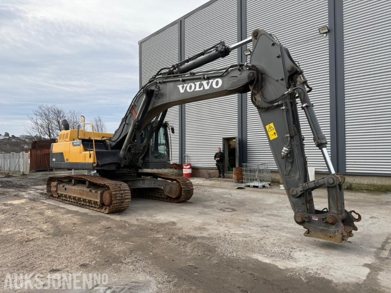2012 Volvo EC380DL BELTEGRAVER 2 SKUFFER. - Excavator: picture 2 2012 Volvo EC380DL BELTEGRAVER 2 SKUFFER. - Excavator: picture 2