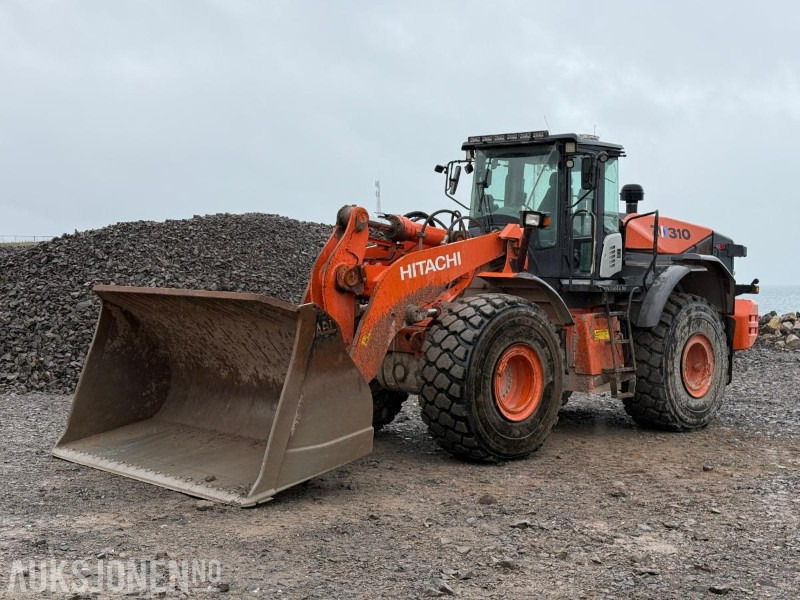 2013 Hitachi ZW310 - Wheel loader: picture 1 2013 Hitachi ZW310 - Wheel loader: picture 1