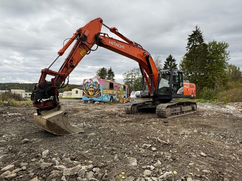 2013 Hitachi ZX250LC-5B,Servicehistorikk, Tiltrotator,sorterings-/rivningsklype,pigghammer, 3 skuffer - Excavator: picture 1 2013 Hitachi ZX250LC-5B,Servicehistorikk, Tiltrotator,sorterings-/rivningsklype,pigghammer, 3 skuffer - Excavator: picture 1