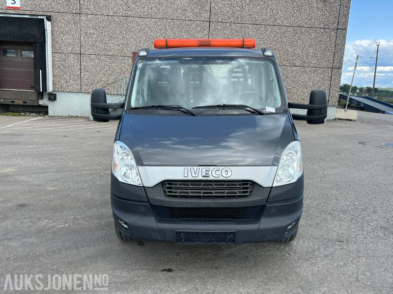 2013 Iveco Daily med plan og Hiab 044D-3HIDOU kran - Crane truck: picture 2 2013 Iveco Daily med plan og Hiab 044D-3HIDOU kran - Crane truck: picture 2