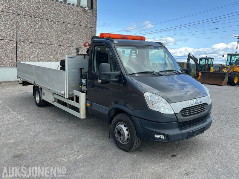 2013 Iveco Daily med plan og Hiab 044D-3HIDOU kran - Crane truck: picture 3 2013 Iveco Daily med plan og Hiab 044D-3HIDOU kran - Crane truck: picture 3
