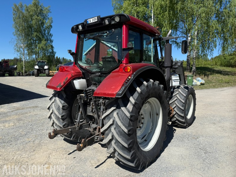 Farm tractor 2013 Valtra 8670 traktor - Fjærende fremaksel - Hyttefjæring - 2 seter: picture 6