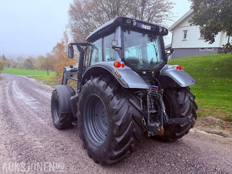 2013 Valtra N143 Direct med fronthydraulikk og kraftuttak(PTO) - Nylig EU godkjent - Farm tractor: picture 4 2013 Valtra N143 Direct med fronthydraulikk og kraftuttak(PTO) - Nylig EU godkjent - Farm tractor: picture 4