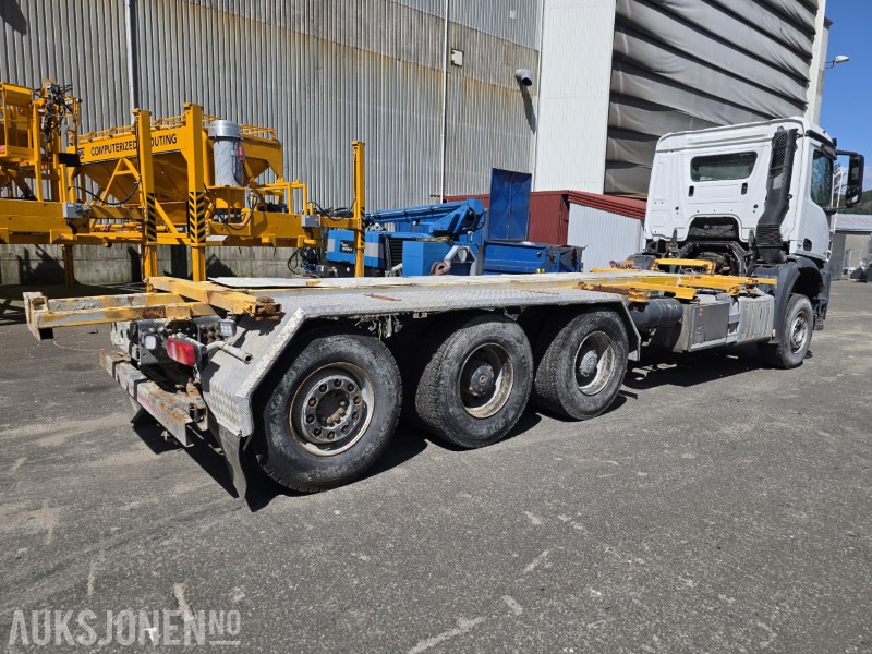 2015 Mercedes-Benz Arocs 3232 chassis / kun 11768 km og 1587 timer - Cab chassis truck: picture 5 2015 Mercedes-Benz Arocs 3232 chassis / kun 11768 km og 1587 timer - Cab chassis truck: picture 5