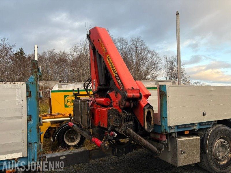 Crane truck 2015 VOLVO FH540 6X2 Euro6 Kranbil med Palfinger PK16502: picture 9