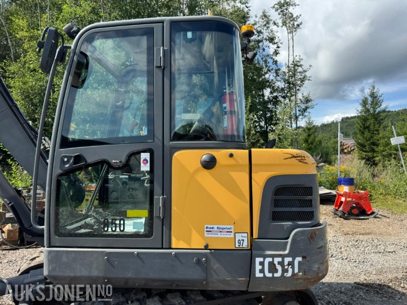 2015 Volvo EC55C GRAVEMASKIN MED KUN 1556 TIMER PÅ TELLEREN - Excavator: picture 5 2015 Volvo EC55C GRAVEMASKIN MED KUN 1556 TIMER PÅ TELLEREN - Excavator: picture 5