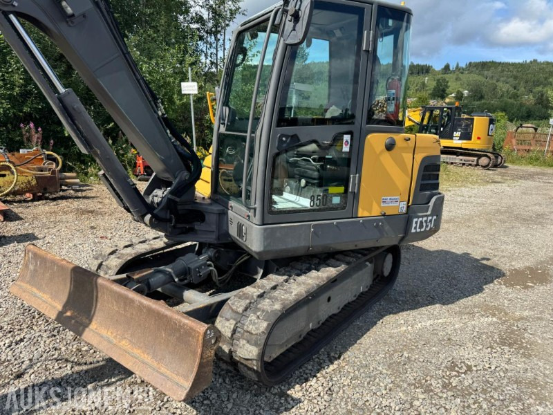 2015 Volvo EC55C GRAVEMASKIN MED KUN 1556 TIMER PÅ TELLEREN - Excavator: picture 3 2015 Volvo EC55C GRAVEMASKIN MED KUN 1556 TIMER PÅ TELLEREN - Excavator: picture 3
