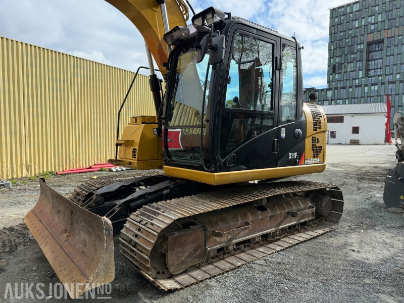 2016 Cat 311FLRR med gripekassett, tiltrotator og pusseskuffe - Excavator: picture 2 2016 Cat 311FLRR med gripekassett, tiltrotator og pusseskuffe - Excavator: picture 2