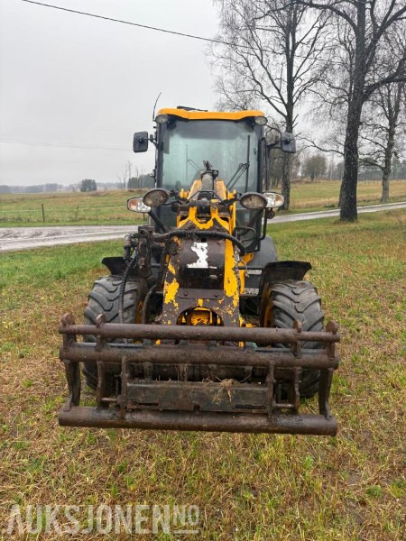 2016 JCB TM 220 AGRI - Wheel loader: picture 5 2016 JCB TM 220 AGRI - Wheel loader: picture 5