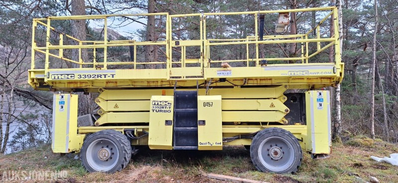 2017 MEC 3392RT-T Terrengsakselift – 4WD – Stor plattform – rep objekt - Aerial platform: picture 2 2017 MEC 3392RT-T Terrengsakselift – 4WD – Stor plattform – rep objekt - Aerial platform: picture 2
