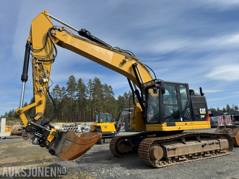 2018 Cat 335 FLCR GRAVEMASKIN, TILTROTATOR, 2 SKUFFER, SENTRALSMØRING, DIESEVARMER, GPS, HAMMERGLASS - Excavator: picture 1 2018 Cat 335 FLCR GRAVEMASKIN, TILTROTATOR, 2 SKUFFER, SENTRALSMØRING, DIESEVARMER, GPS, HAMMERGLASS - Excavator: picture 1