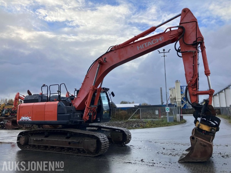 2018 Hitachi ZX300 LC-6 - Topcon GX60 - Sentralsmøring - 8200t - Excavator: picture 2 2018 Hitachi ZX300 LC-6 - Topcon GX60 - Sentralsmøring - 8200t - Excavator: picture 2