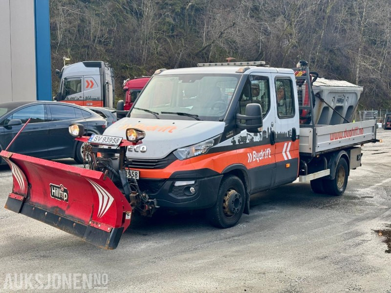 2018 Iveco Daily Kranbil m/Tipp - S/V Dekk - Saltstrøer - Brøyteskjær - Webasto - S/V Dekk - Eu-godkjent til 08/25 - Km: 106672 - Crane truck: picture 1 2018 Iveco Daily Kranbil m/Tipp - S/V Dekk - Saltstrøer - Brøyteskjær - Webasto - S/V Dekk - Eu-godkjent til 08/25 - Km: 106672 - Crane truck: picture 1