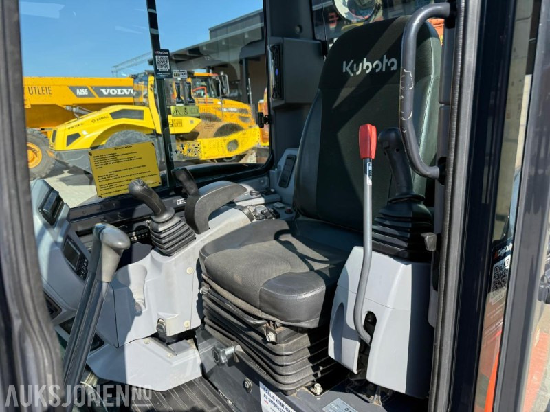 Excavator 2018 Kubota U55-4 BELTEGRAVER ENGCON TILTROTATOR 2 SKUFFER SERVICEHISTORIKK SENTRALSMØRING: picture 19