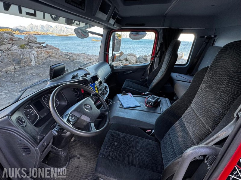 Fire truck 2018 Mercedes-Benz Atego, Omars 5200 24/B flak med bergingsbom: picture 19