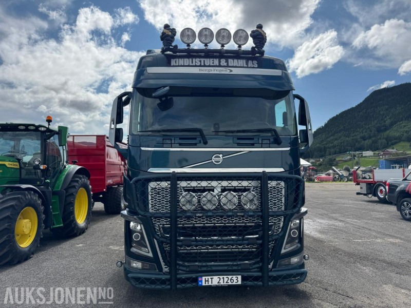 2018 Volvo FH16 8X4 komplett tømmerbil med kran og henger. - Timber truck, Crane truck: picture 2 2018 Volvo FH16 8X4 komplett tømmerbil med kran og henger. - Timber truck, Crane truck: picture 2