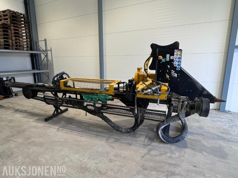2020 Stone Power SD32 Boretårn for gravemaskin - Montabert HC50 hammer - Med fjernstyring - Drilling rig: picture 1 2020 Stone Power SD32 Boretårn for gravemaskin - Montabert HC50 hammer - Med fjernstyring - Drilling rig: picture 1