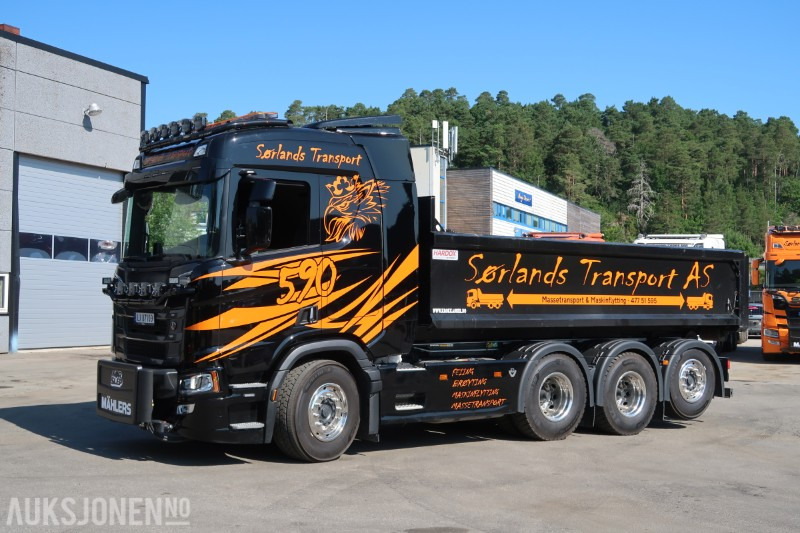 2024 Scania R590 8x4 brøyterigget krokbil m/ 24t JOAB krok - 12 000 km - serviceavtale - Hook lift truck: picture 1 2024 Scania R590 8x4 brøyterigget krokbil m/ 24t JOAB krok - 12 000 km - serviceavtale - Hook lift truck: picture 1