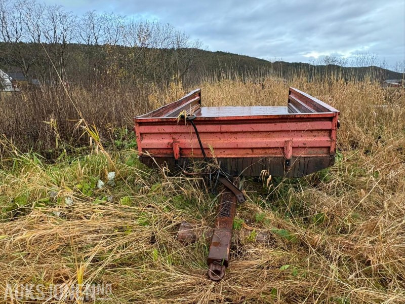 1 VESLA 40 TRAKTORHENGER - Agricultural machinery: picture 2 1 VESLA 40 TRAKTORHENGER - Agricultural machinery: picture 2