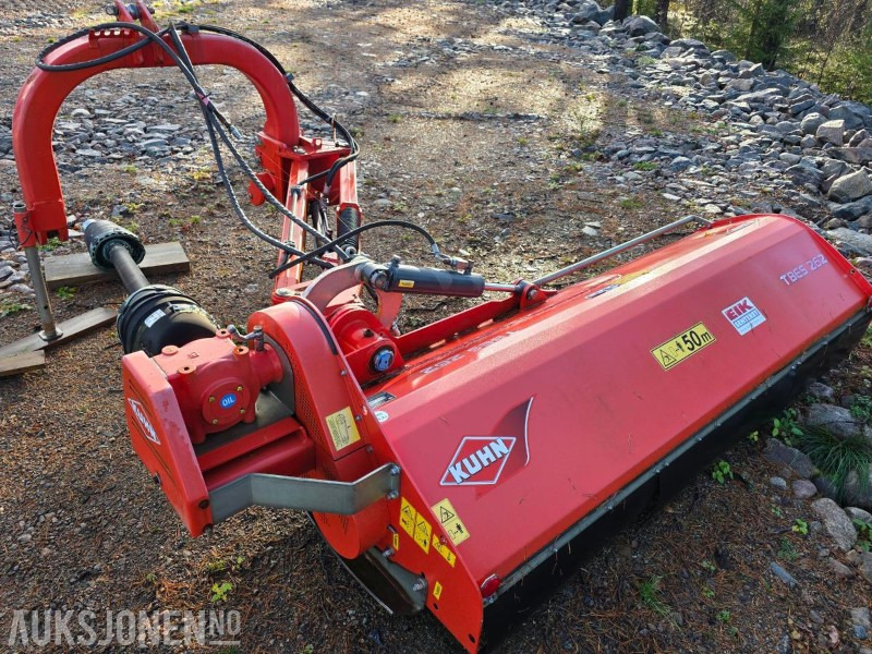 2017 Kuhn TBES 262 beitepusser / hydraulisk sidemontert slagklipper / kantslått - Agricultural machinery: picture 2 2017 Kuhn TBES 262 beitepusser / hydraulisk sidemontert slagklipper / kantslått - Agricultural machinery: picture 2