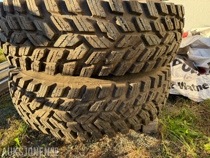 2018 Nokian Hakkapeliitta Traktordekk 480/80R38 og 440/80R24 m/pigg og seiping - Agricultural machinery: picture 4 2018 Nokian Hakkapeliitta Traktordekk 480/80R38 og 440/80R24 m/pigg og seiping - Agricultural machinery: picture 4