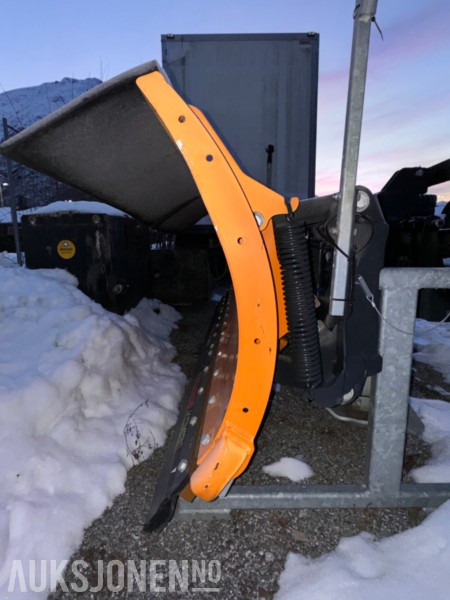 2018 Schmidt MS 27 C snøplog /brøyteskjær - Hydraylisk sving - Bredde 2700 mm - Trepunkts feste - Slepesko - Parkeringsstativ - Agricultural machinery: picture 5 2018 Schmidt MS 27 C snøplog /brøyteskjær - Hydraylisk sving - Bredde 2700 mm - Trepunkts feste - Slepesko - Parkeringsstativ - Agricultural machinery: picture 5