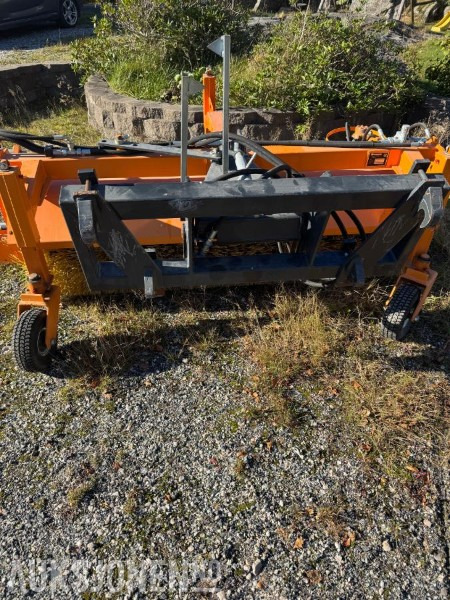 2018 padagas feiemaskin traktor - mva fritt - Agricultural machinery: picture 2 2018 padagas feiemaskin traktor - mva fritt - Agricultural machinery: picture 2