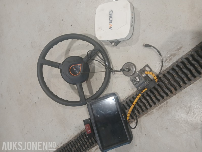 CHCNAV NX510 GPS autostyringssett Komplett og klart til bruk - Agricultural machinery: picture 1 CHCNAV NX510 GPS autostyringssett Komplett og klart til bruk - Agricultural machinery: picture 1