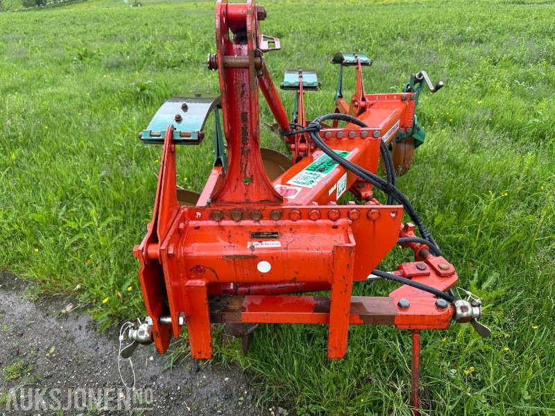 KVERNLAND MODA8 PLOG - Agricultural machinery: picture 3 KVERNLAND MODA8 PLOG - Agricultural machinery: picture 3
