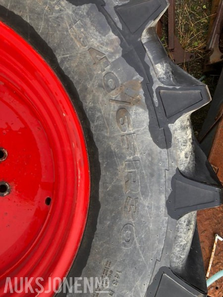Komplette avmonterte hjul til Fendt 540/65/R30 og 650/65R42 TRAKTORDEKK - Agricultural machinery: picture 4 Komplette avmonterte hjul til Fendt 540/65/R30 og 650/65R42 TRAKTORDEKK - Agricultural machinery: picture 4