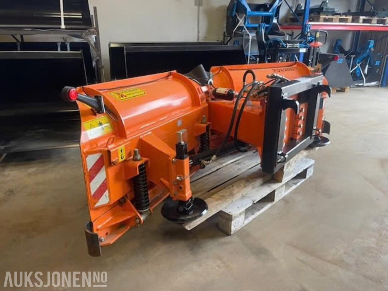 Pronar vikeplog PUV-2800 m sms/trima feste inkl. sjokkdemper og lys - Agricultural machinery: picture 5 Pronar vikeplog PUV-2800 m sms/trima feste inkl. sjokkdemper og lys - Agricultural machinery: picture 5