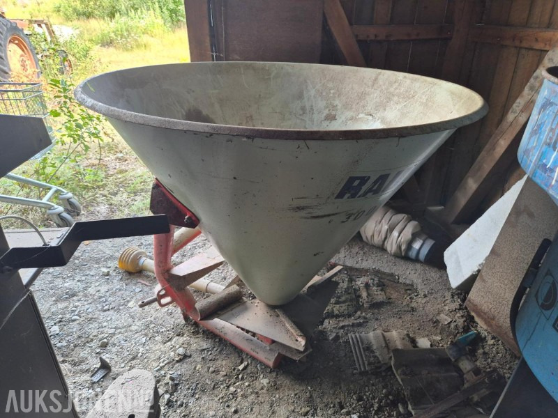 Rauch 300V Gjødselspreder - Agricultural machinery: picture 1 Rauch 300V Gjødselspreder - Agricultural machinery: picture 1