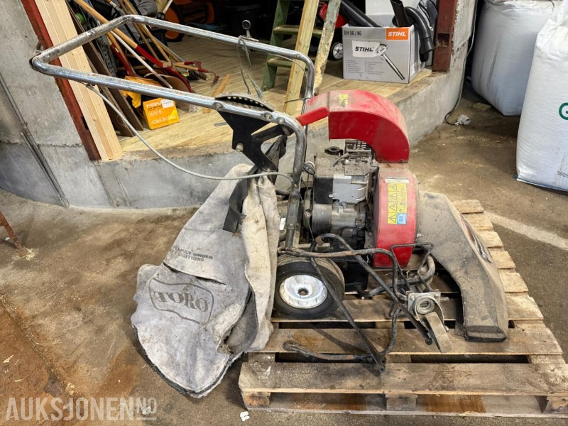 Toro Self Propelled Vacuum Blower løvsuger/blåser - Agricultural machinery: picture 4 Toro Self Propelled Vacuum Blower løvsuger/blåser - Agricultural machinery: picture 4