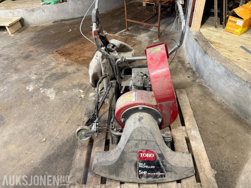 Toro Self Propelled Vacuum Blower løvsuger/blåser - Agricultural machinery: picture 5 Toro Self Propelled Vacuum Blower løvsuger/blåser - Agricultural machinery: picture 5